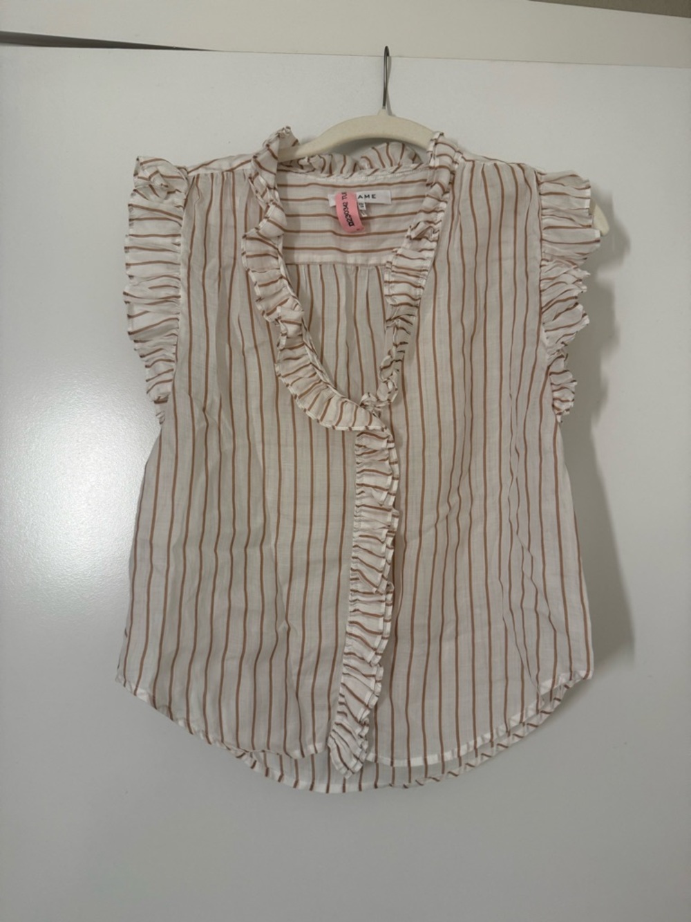 Frame Lauren ruffle top size XS